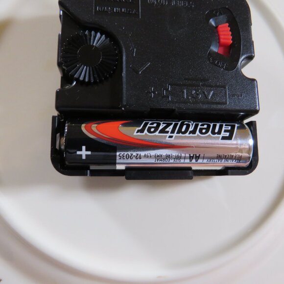 Bunnykins Royal Doulton Teaching Clock Tableware Ltd 1936 - Picture 8 of 9